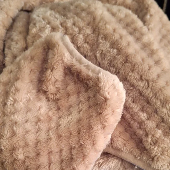 Eddie Bauer Beige Teddy Bear Fleece 1/4 Button Pullover Jacket Medium - Picture 4 of 8